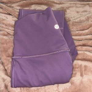 LULULEMON ALIGNS 25’